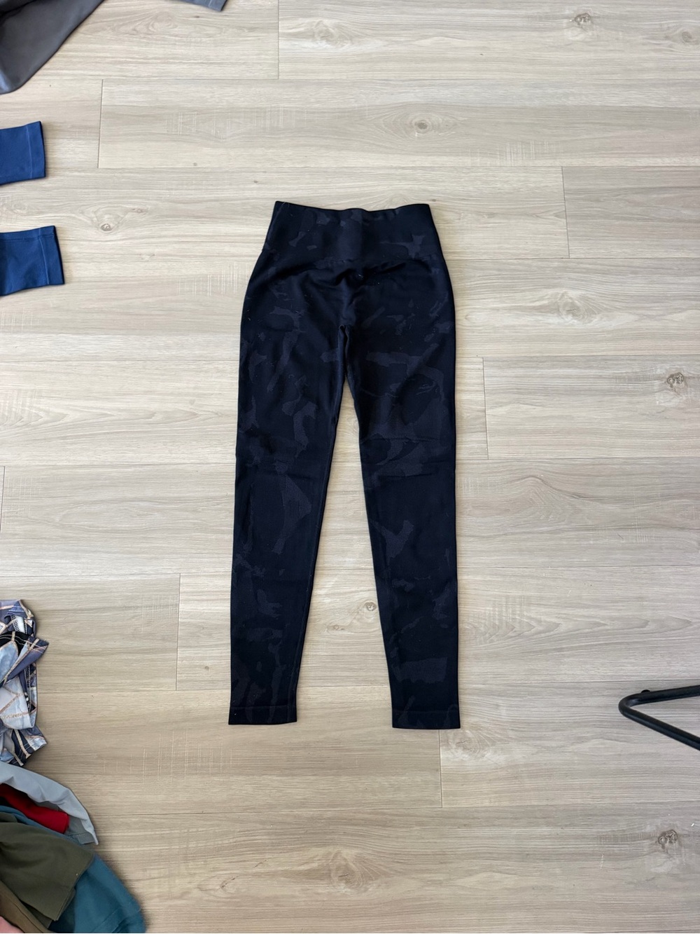 High-Waisted Black Seamless Leggings